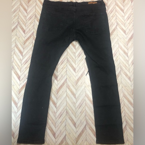 Evolution In Design Break The Rules Black Denim Jeans With Color Accents 42/34. - Picture 4 of 7